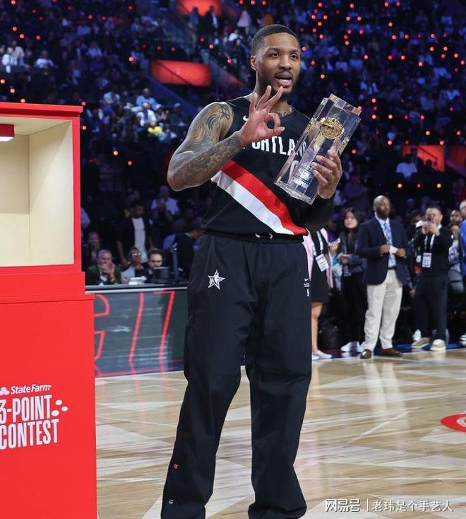 体育娱乐-利拉德36分开拓者胜老鹰